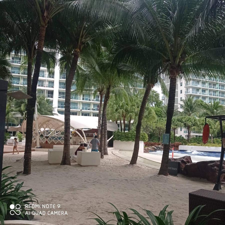 Azure Urban Resort Maui Tower Манила Экстерьер фото